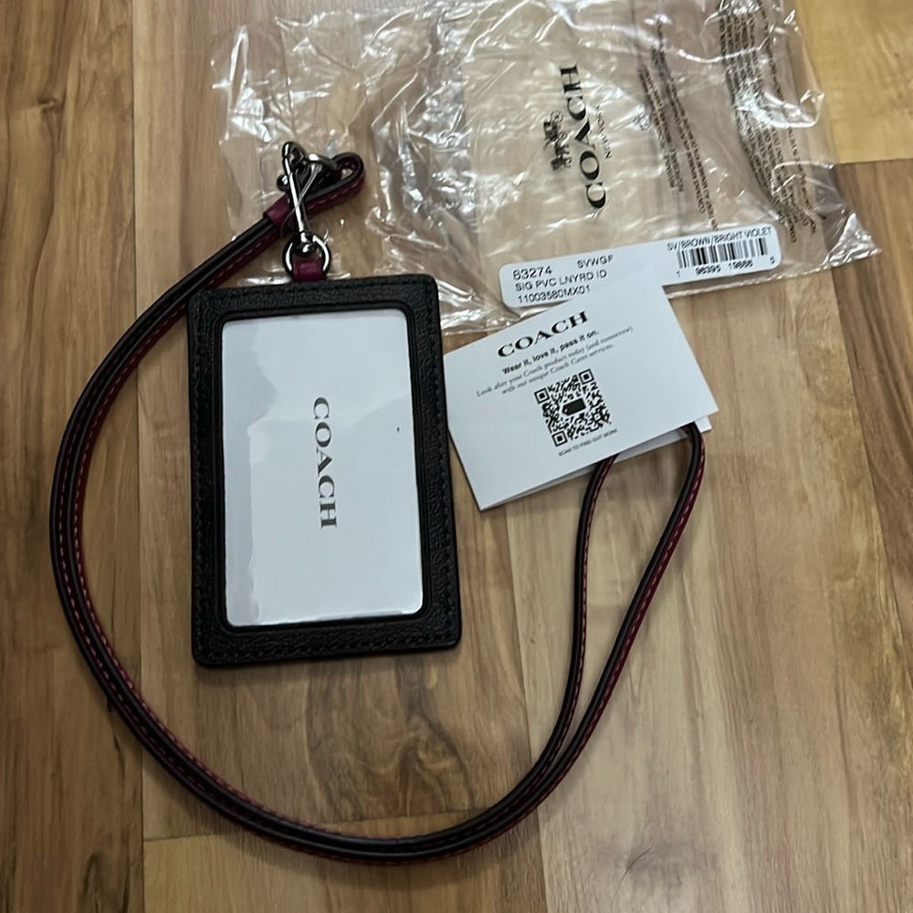 Coach ID holder
